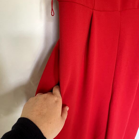 Calvin Klein bright red jumpsuit wide leg sleeveless v-neck women's 8 pockets - Picture 3 of 7